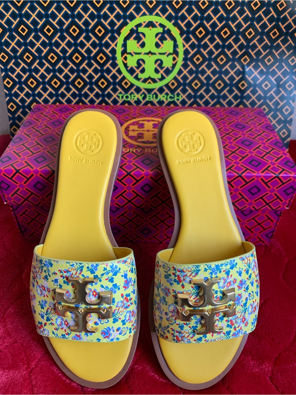Tory Burch Yellow Floral Logo Slide Sandals with Gold Hardware - Picture 3 of 6